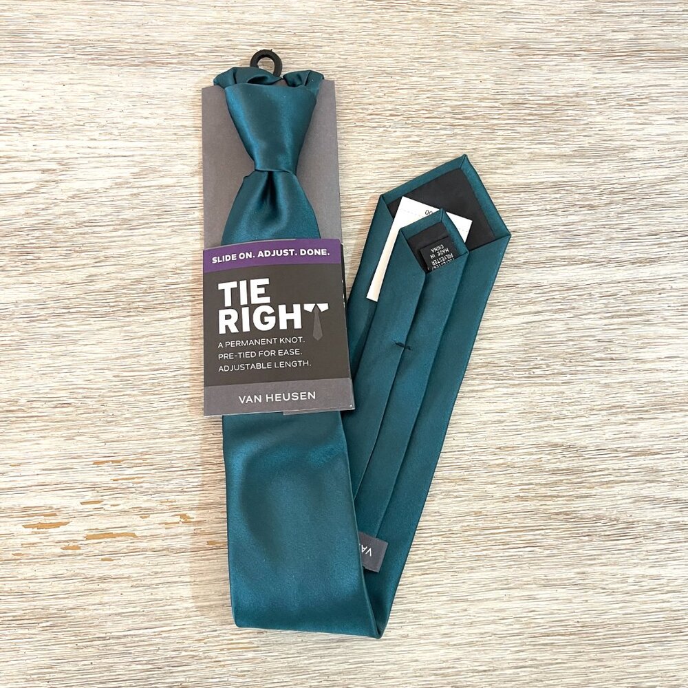 New Van Heusen Green Necktie Tie Evergreen TIE RIGHT Slip Slide On Pre-Tied NWT